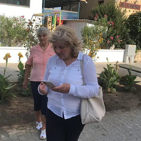 Apartment Rin Garden *